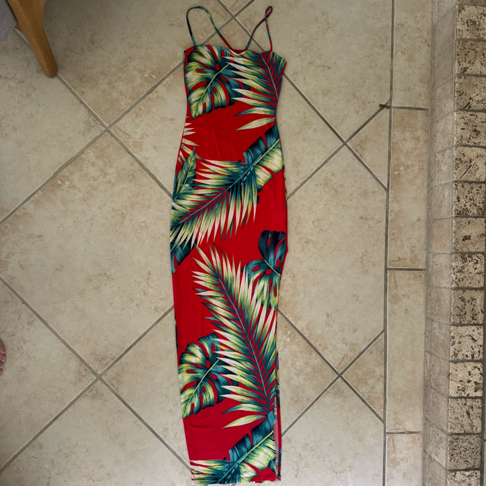 Tropical Print Body Con Maxi Dress